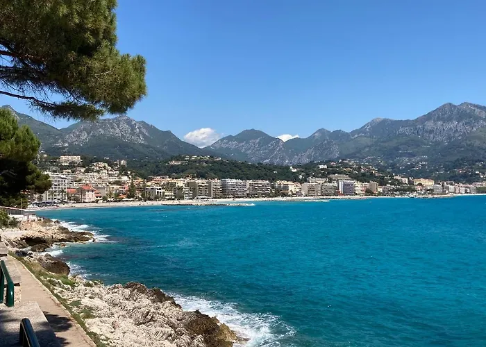 Appartement 4 Pers A 50M De La Plage, Avec Piscine